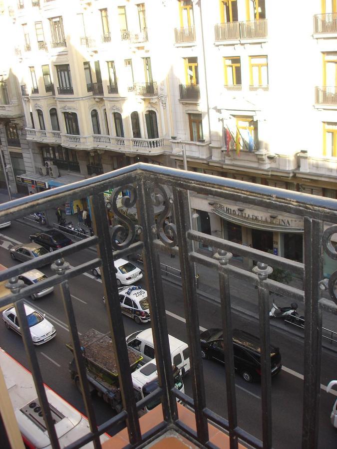 Hostal Avenida Madrid Exteriör bild