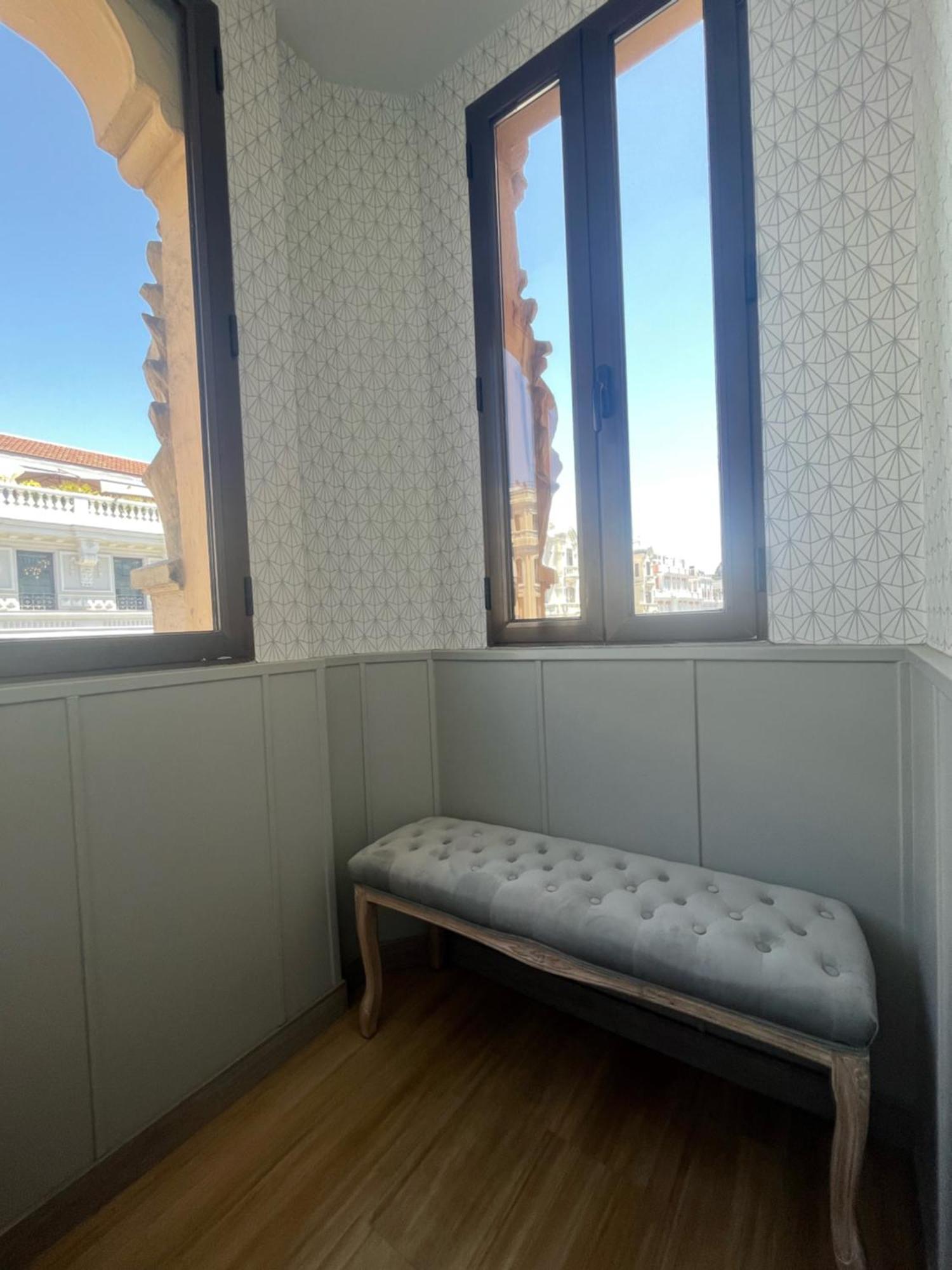 Hostal Avenida Madrid Exteriör bild