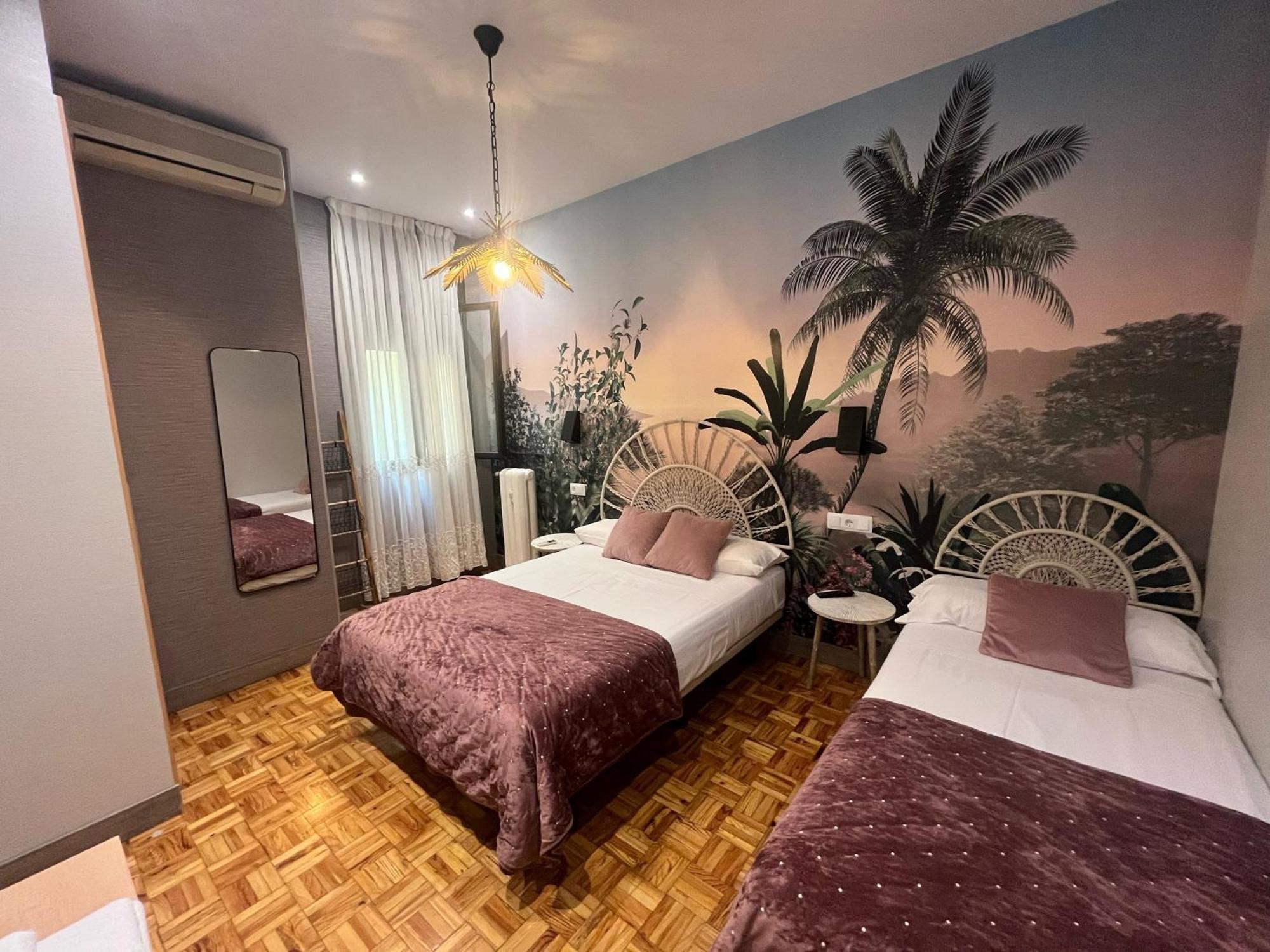 Hostal Avenida Madrid Exteriör bild